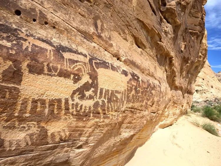 Petroglyphs of the Southwest: A Puebloan Perspective by Conroy Chino