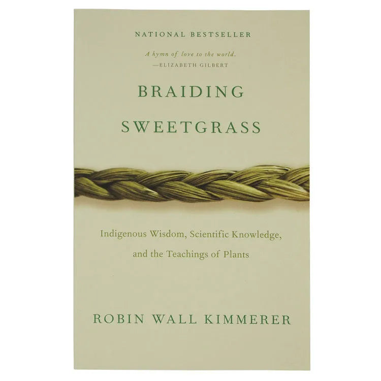 Front cover of Braiding Sweetgrass by Robin Wall Kimmerer