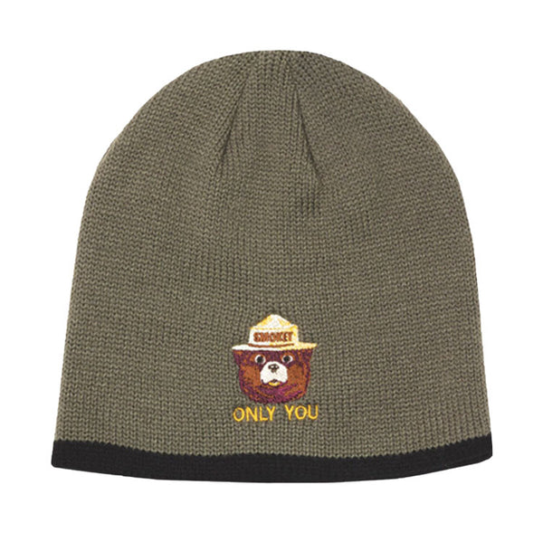 Bears on fashion field knit hat